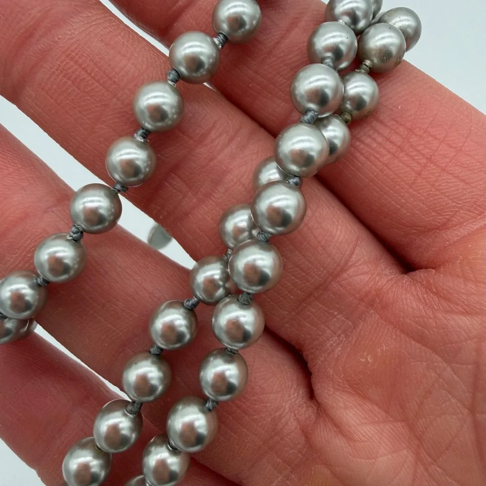 Vintage‎ Monet Gray Pearl Necklace & Bracelet Set Knotted Signed Silver Tone